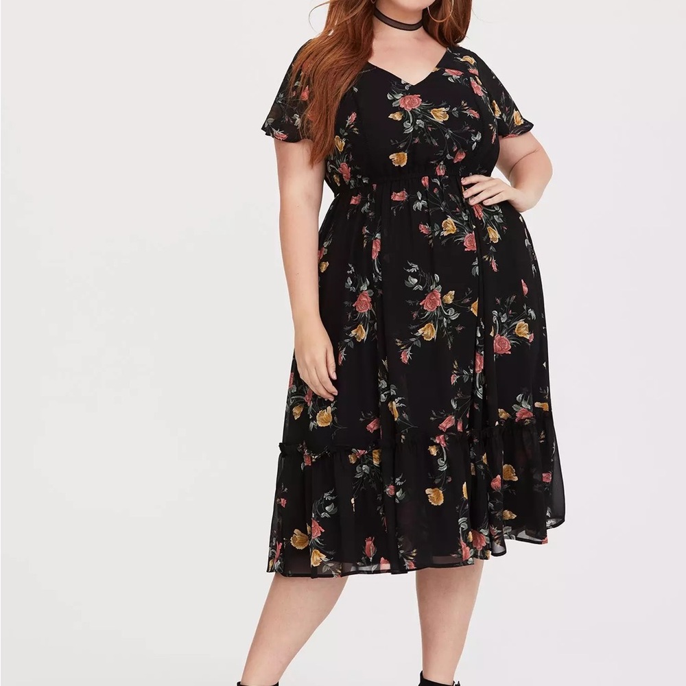 Torrid Black Floral Midi Dress